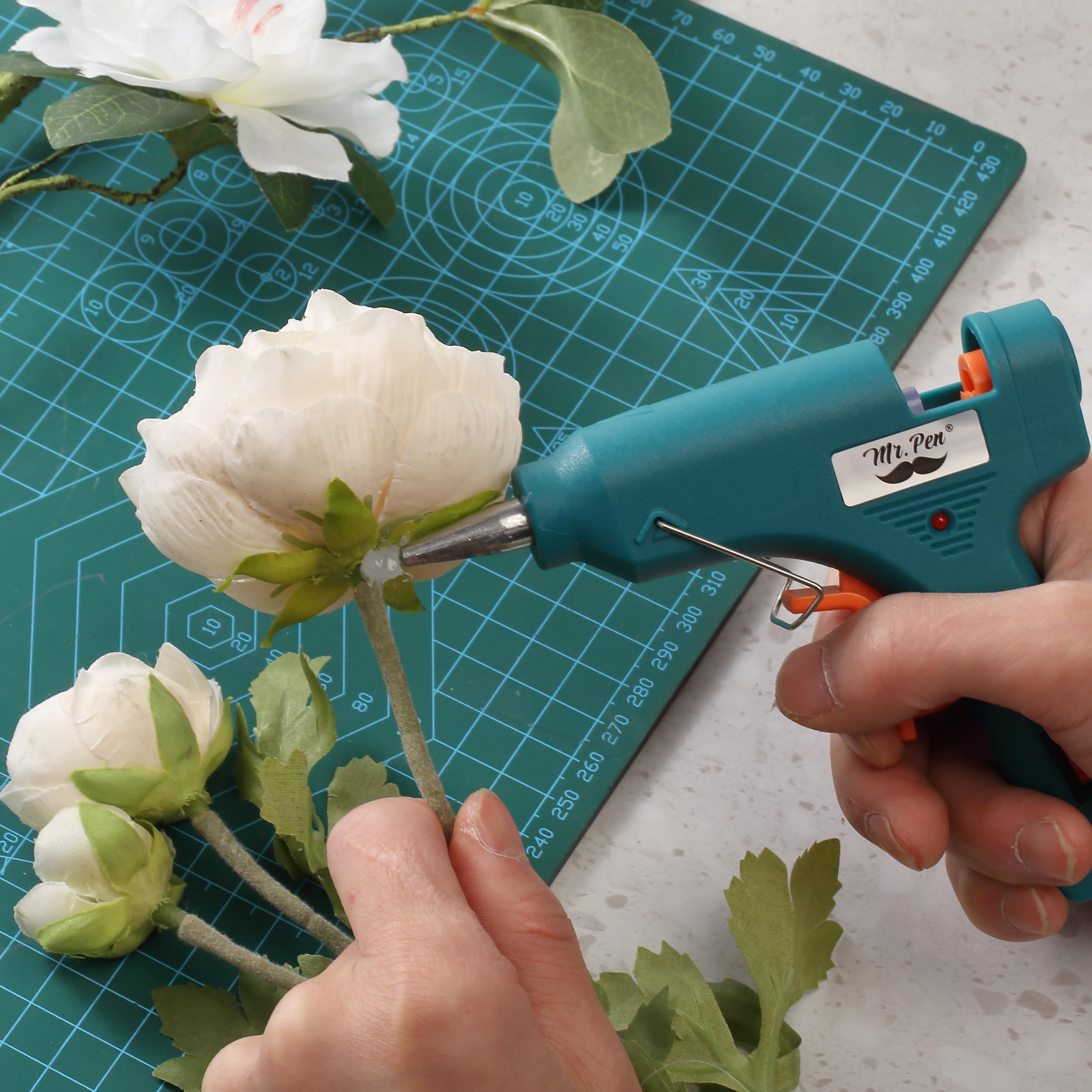 Mr. Pen– Hot Glue Gun Kit, Hot Melt Glue Gun Mini with 20pcs Sticks and 20nWood Craft Sticks and 8 Finger Protector