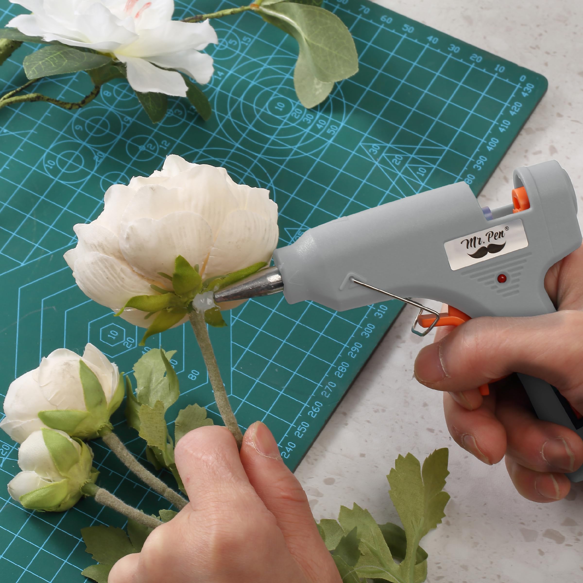 Mr. Pen– Hot Glue Gun Kit, Hot Melt Glue Gun Mini with 20pcs Sticks and 20nWood Craft Sticks and 8 Finger Protector