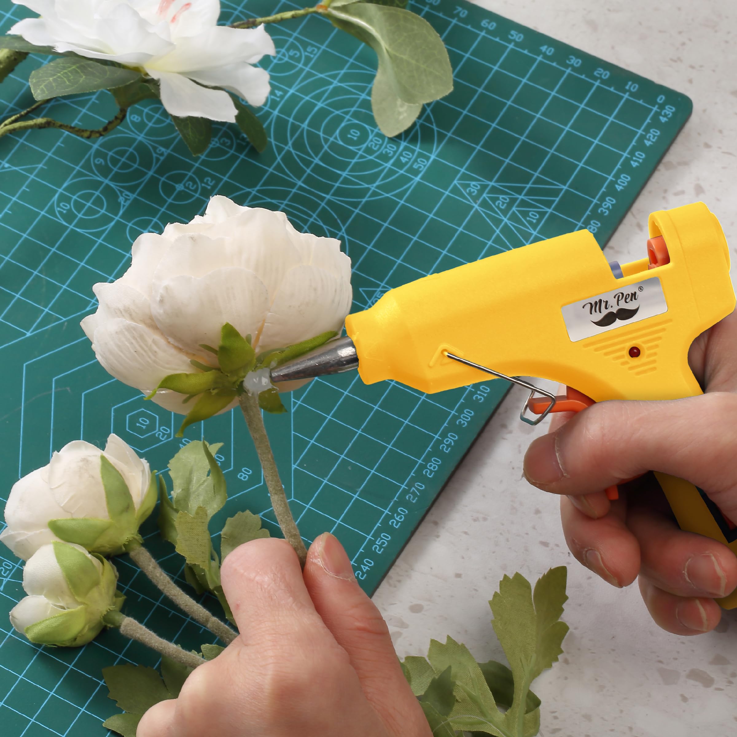 Mr. Pen– Hot Glue Gun Kit, Hot Melt Glue Gun Mini with 20pcs Sticks and 20nWood Craft Sticks and 8 Finger Protector